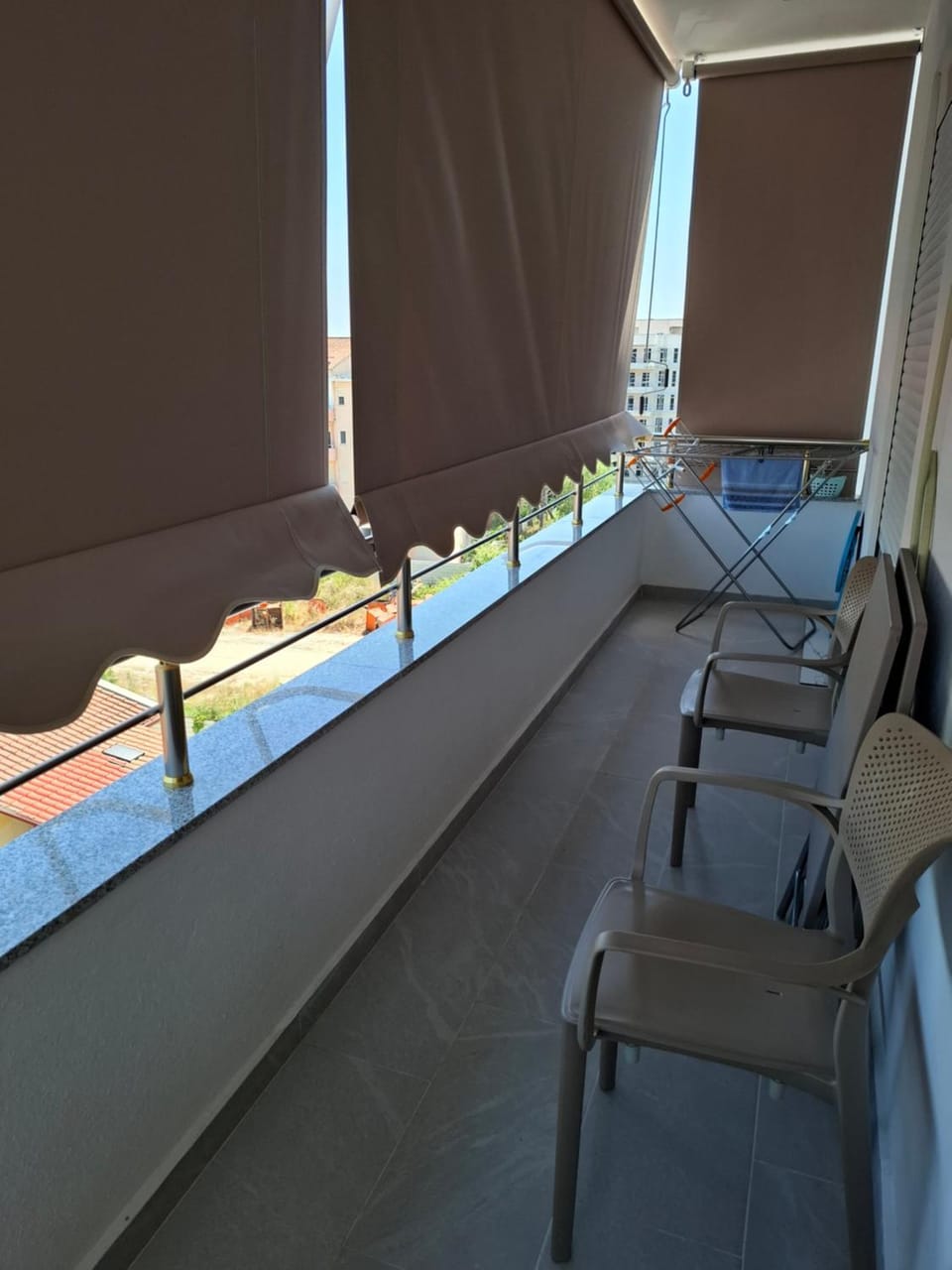 Day, View (from property/room), Balcony/Terrace, Living room, Seating area