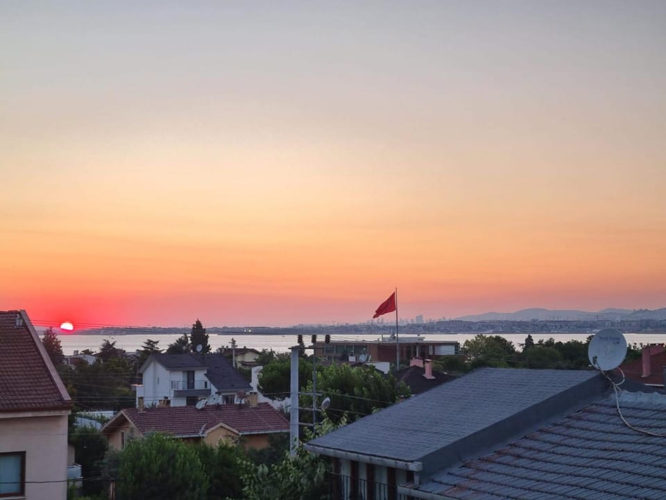 City view, Sea view, Sunset