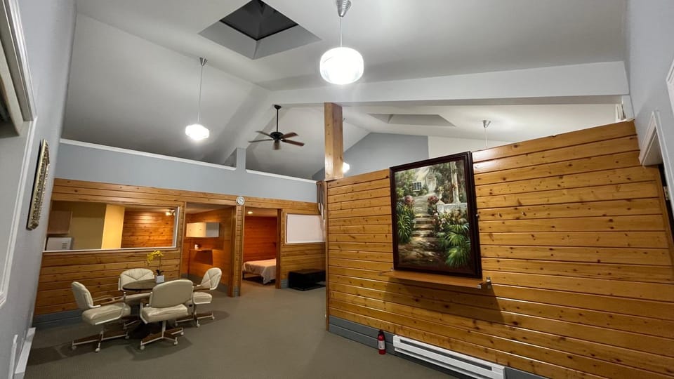 Whispering Pines Farmhouse House in King County