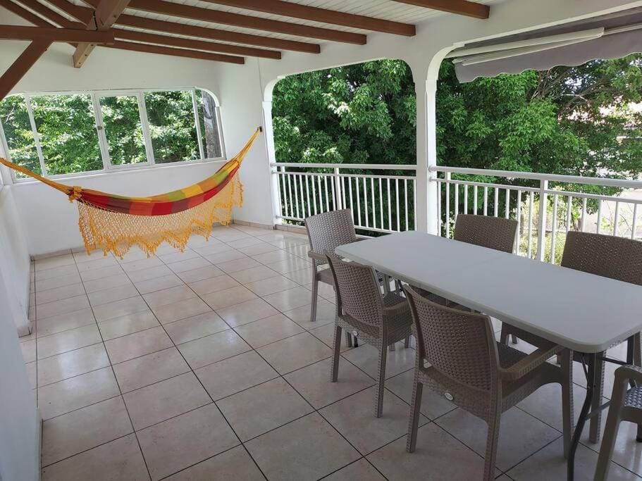 Sunshine Villa Apartment in Leeward Islands