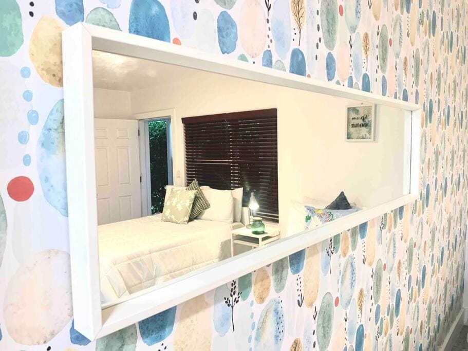 B04 7 minutes from the beach Midtown Miami Apartment in Miami