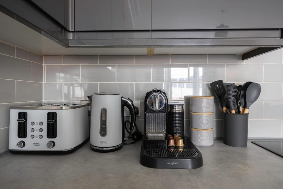 Coffee/tea facilities, Kitchen or kitchenette, toaster