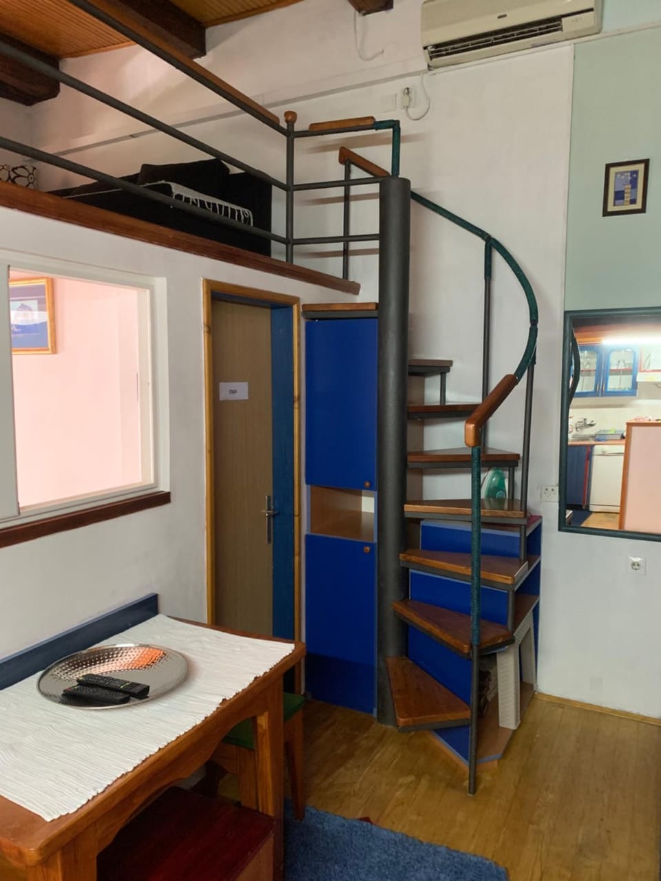 Apartman Tina Gurdić Apartment in Kotor Municipality