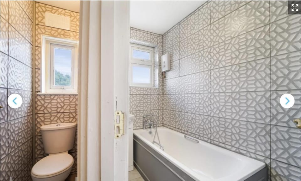 Guest rooms in house - ISLEWORTH, MIDDLESEX Bed and Breakfast in Isleworth