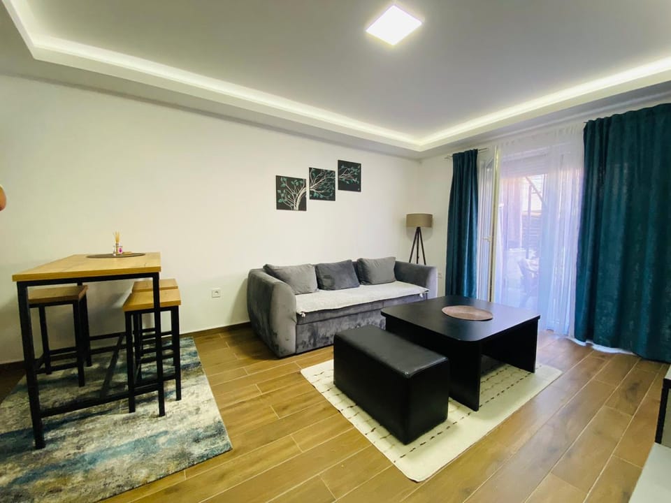 Bed, Living room, Seating area