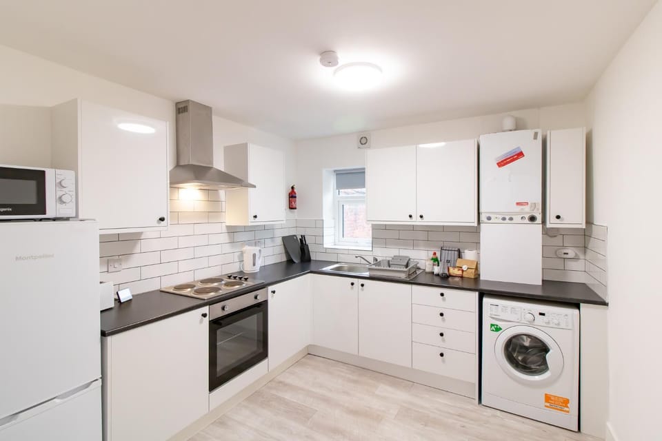 heating, internet, microwave, oven, stove, washing machine, kitchen