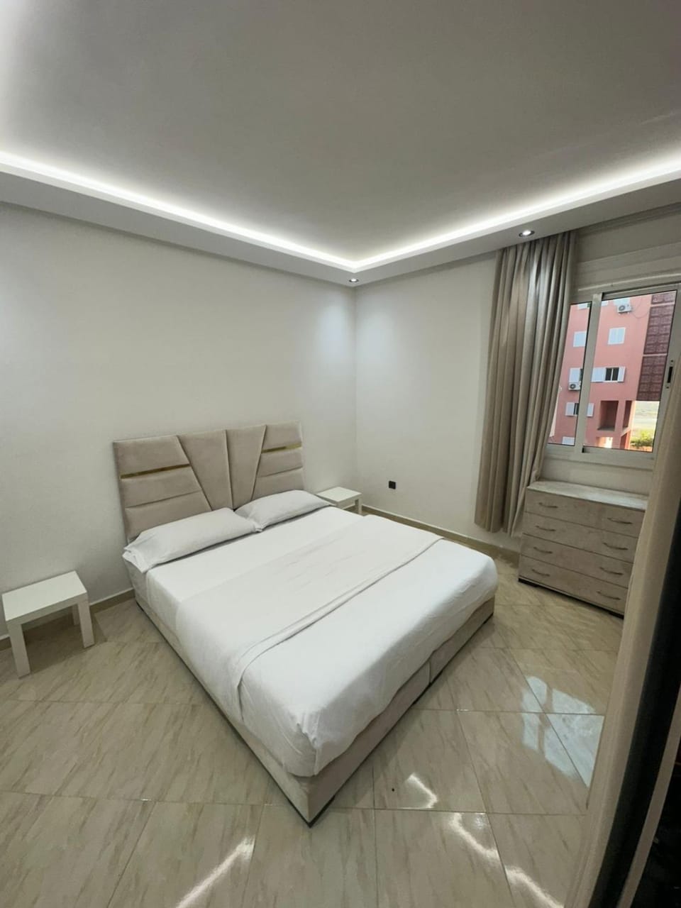Centre ville T3 jacuzzi privé 2 min de la gare Apartment in Marrakesh