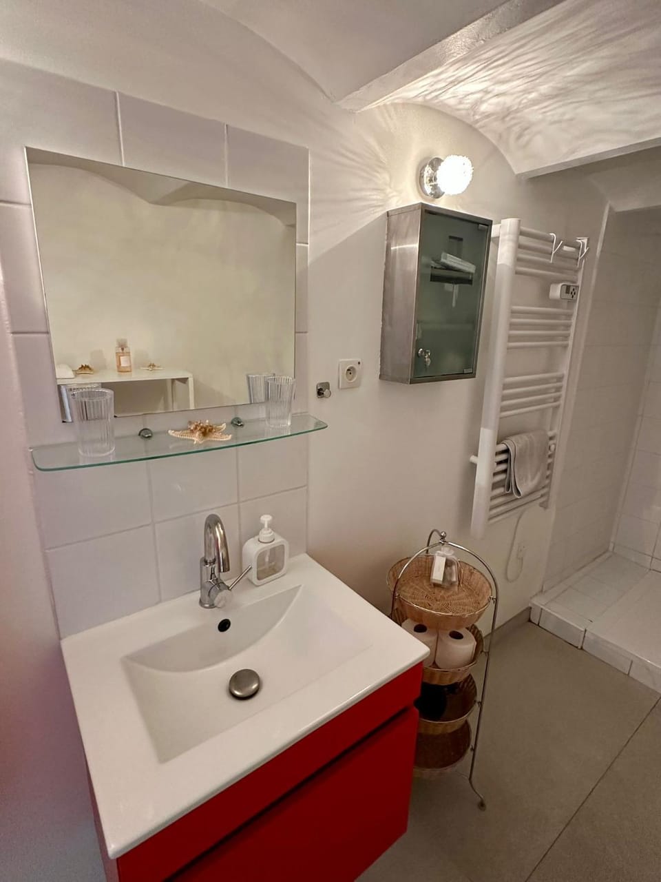 Shower, Bathroom