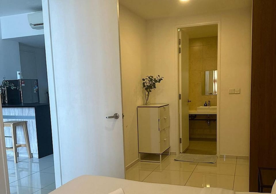 Bathroom, wardrobe