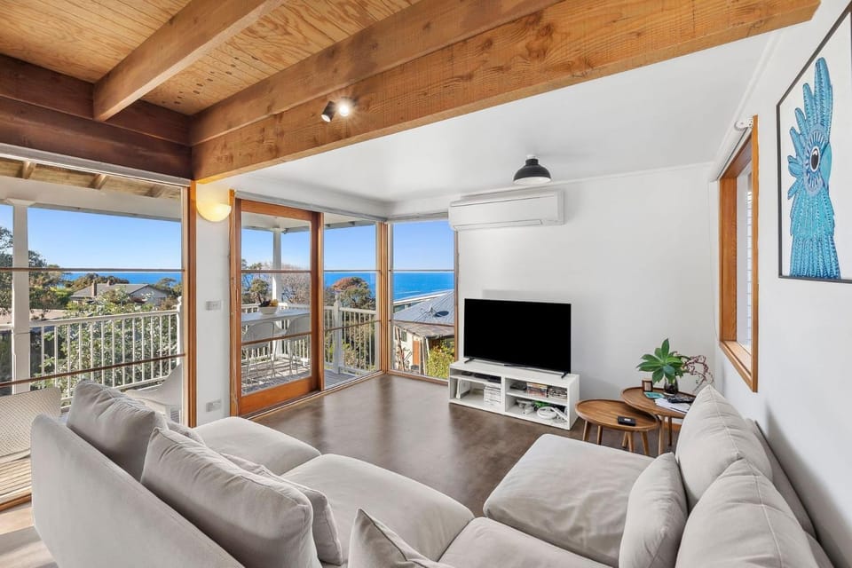 Illawong House in Lorne