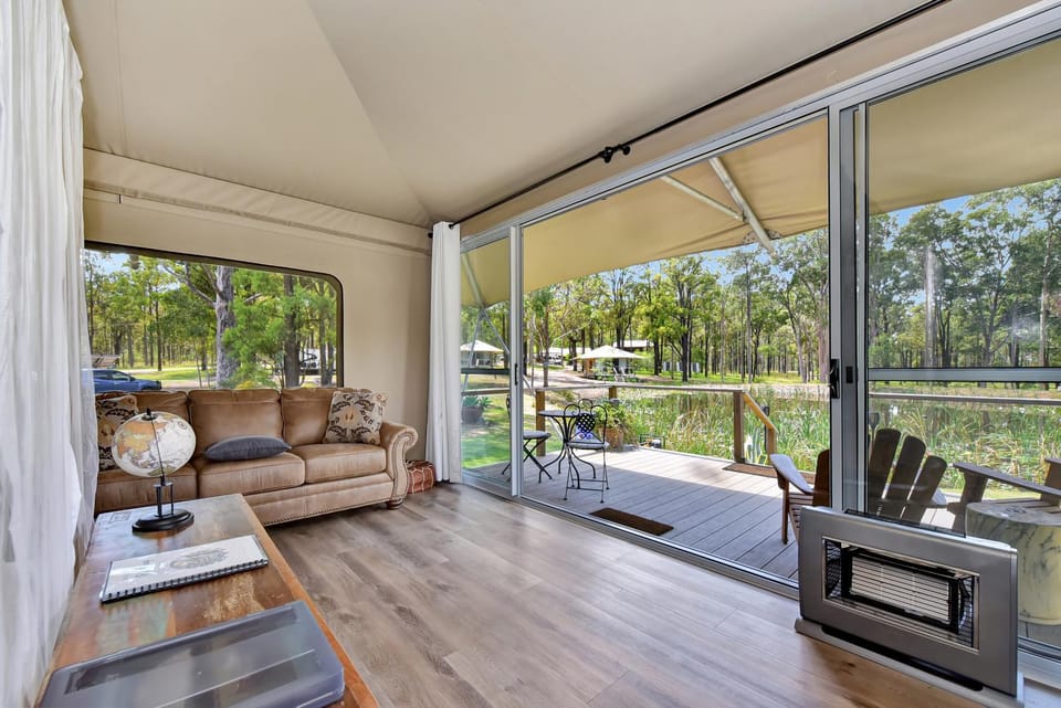 Pokolbin Glamping - Sleeps 2. Eco-Friendly Single Glamping Tents Luxury tent in New South Wales