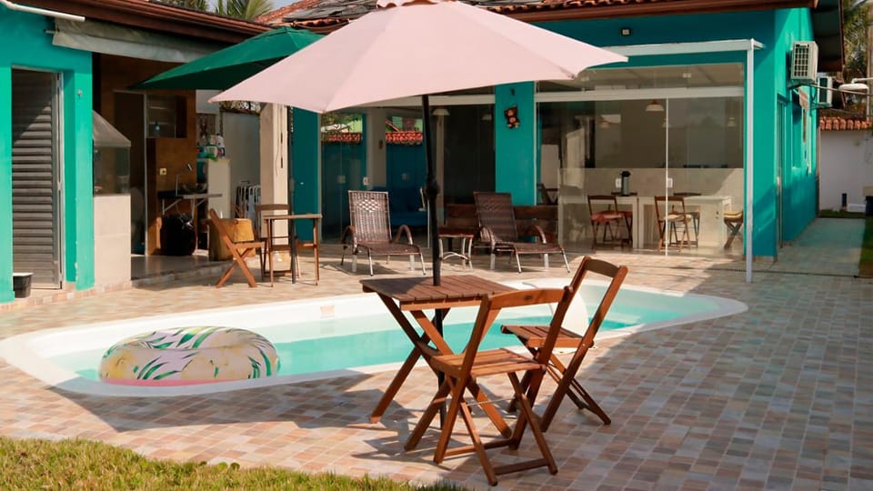 Swimming pool, Swimming pool