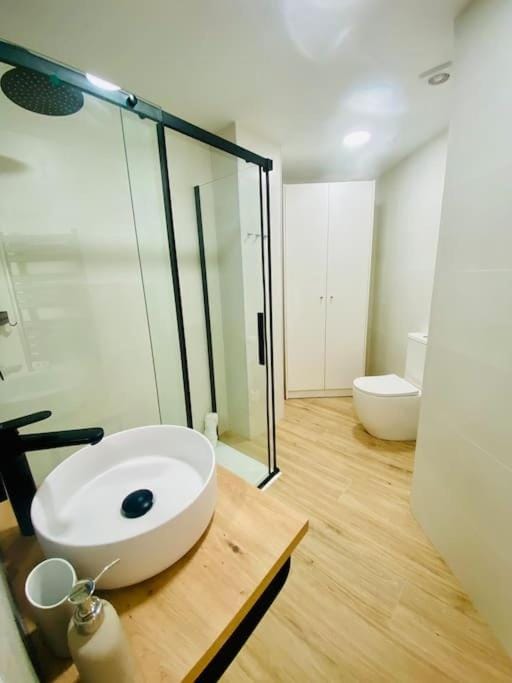BAJO A - Design & Comfort in Ruzafa SOHO Apartment in Valencia