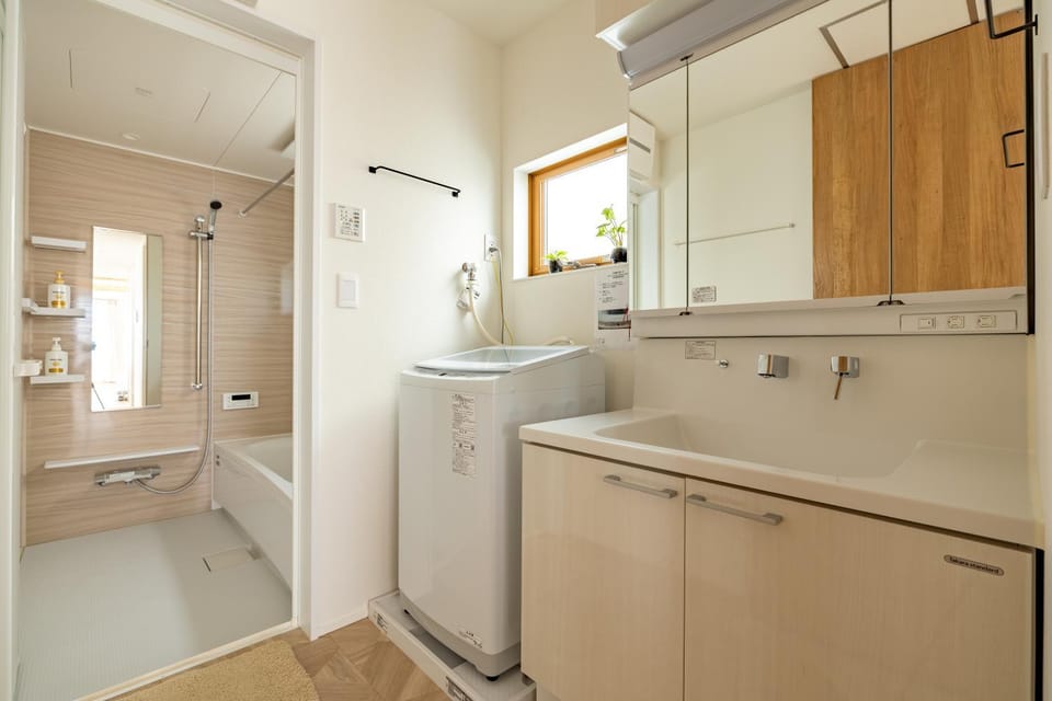 Shower, Bathroom, Bath, washing machine