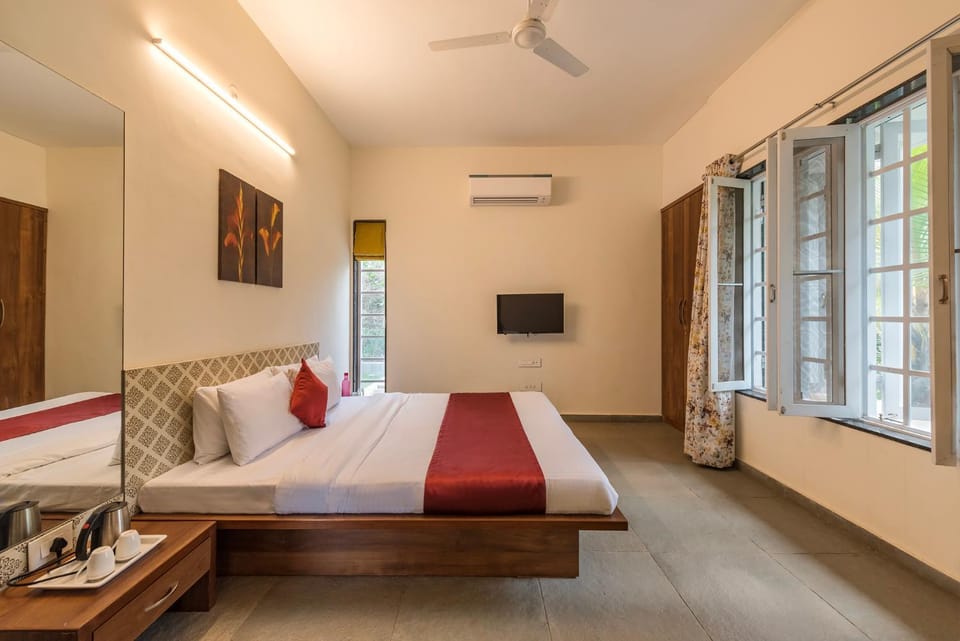 CosmicStays Grey Stone Villa Mountain & Dam View Villa in Maharashtra