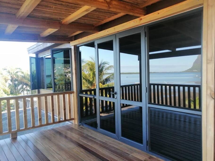 Property building, Balcony/Terrace