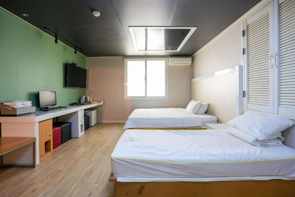 Z Motel Daeyeon Busan Motel in Busan