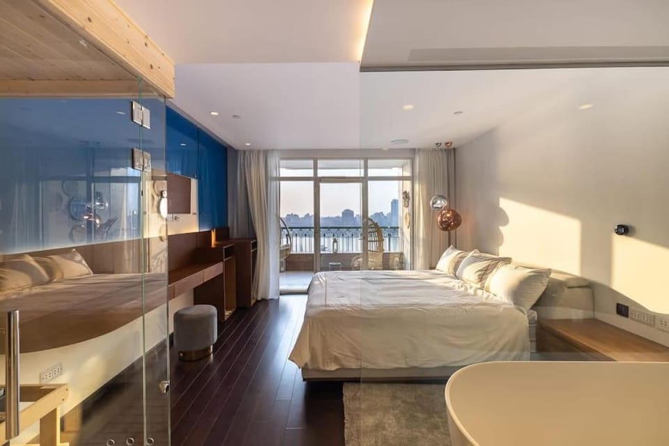 Bed, Sauna, Photo of the whole room, Bedroom