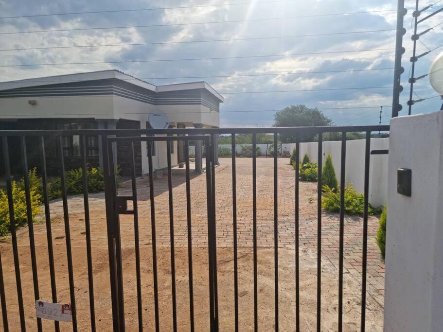 Property building, Balcony/Terrace
