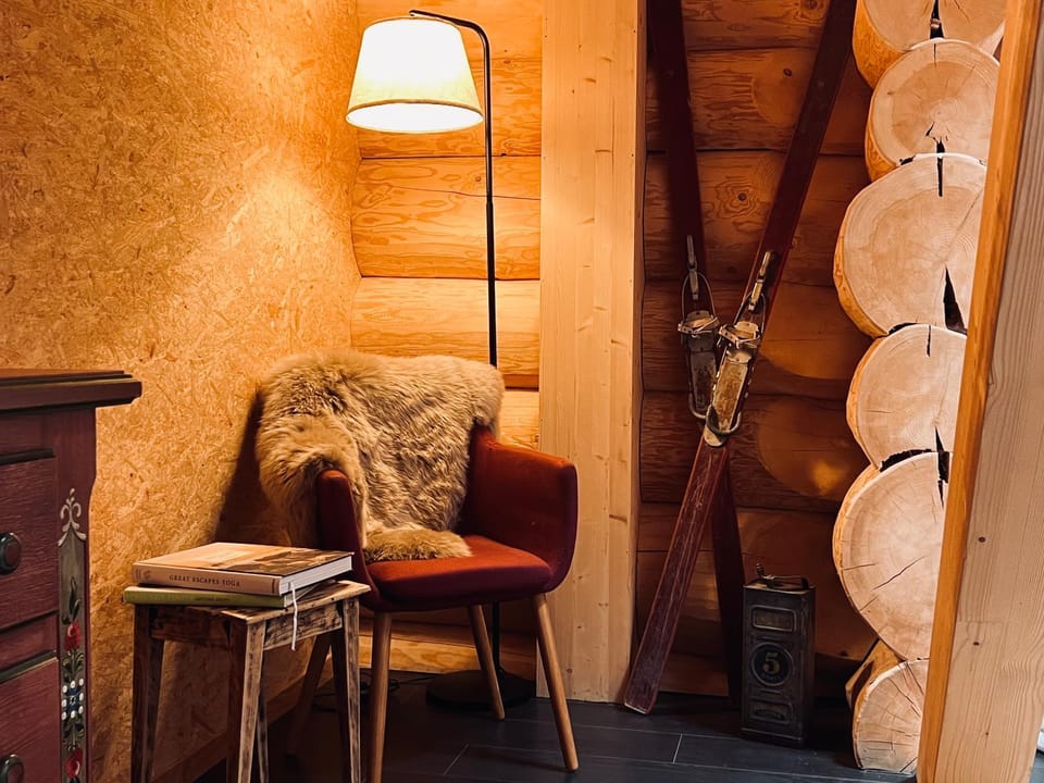 Seating area, Bedroom