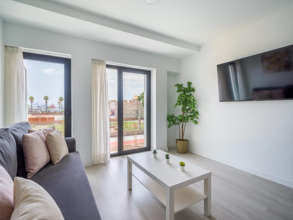 Communal lounge/ TV room, Living room