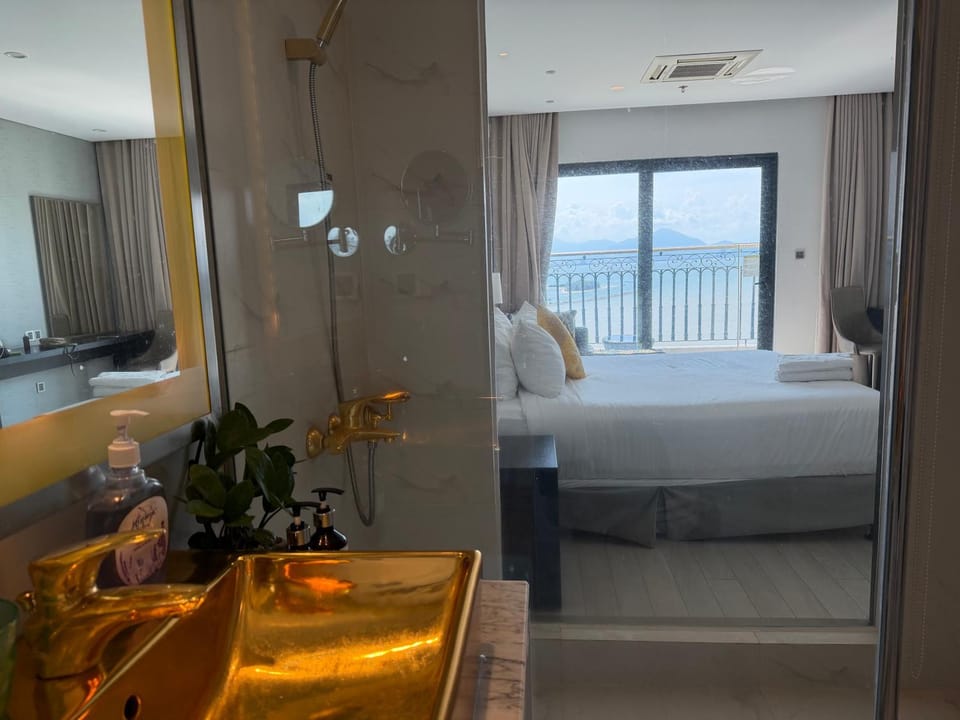 Golden Bay Apartment Ocean View Apartment in Da Nang