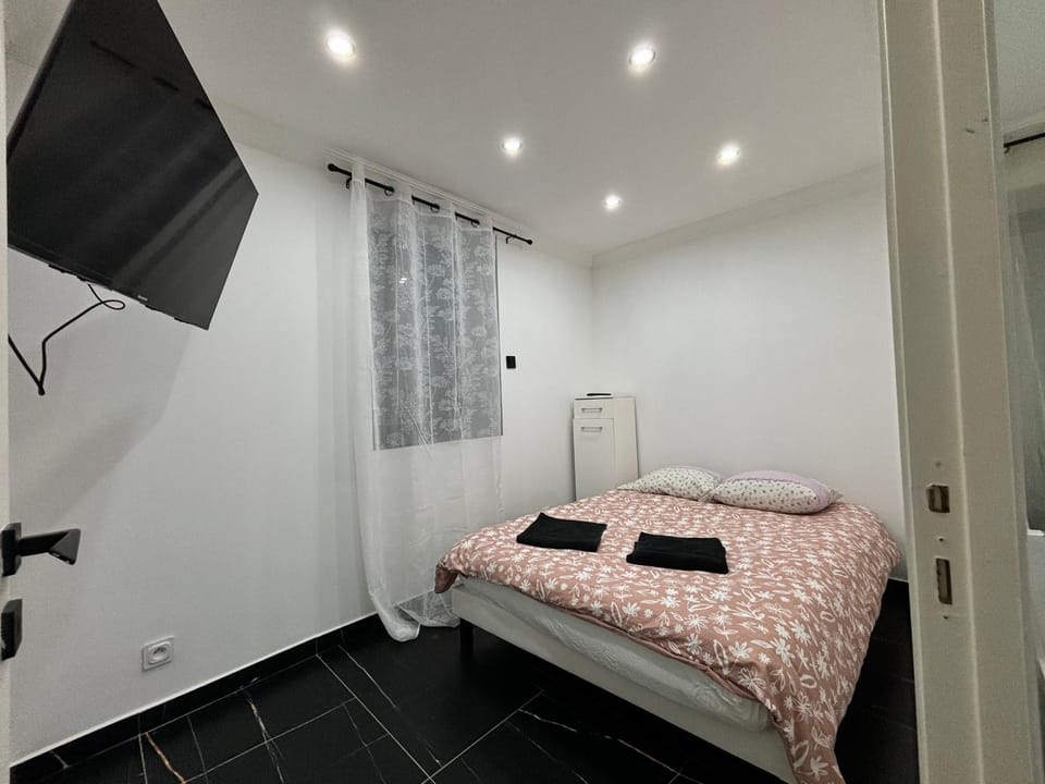 Chaleureux t1 Aiguebelle Apartment in Auvergne-Rhône-Alpes