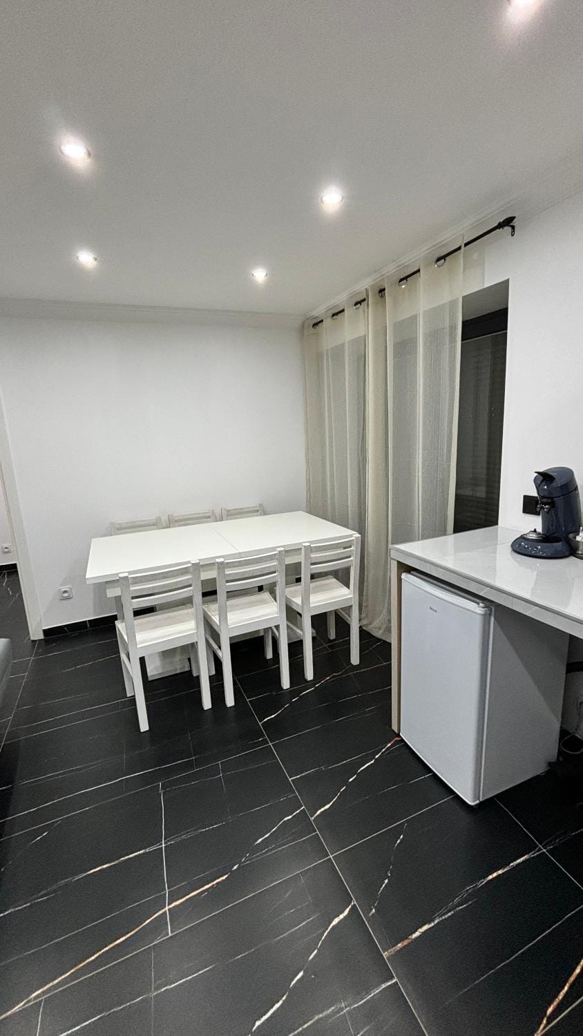 Chaleureux t1 Aiguebelle Apartment in Auvergne-Rhône-Alpes
