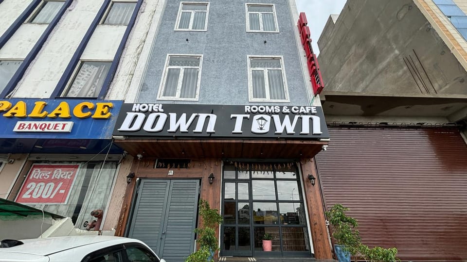 Property building, Day, Text overlay, Street view, Location, Parking