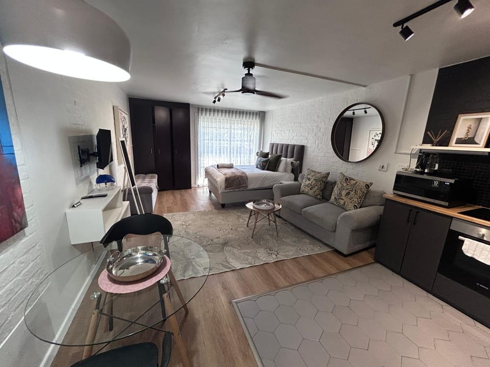 Greenpoint Chic Studio Apartment Apartment in Cape Town
