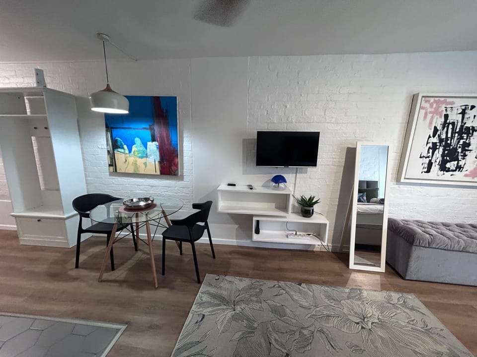 Greenpoint Chic Studio Apartment Apartment in Cape Town