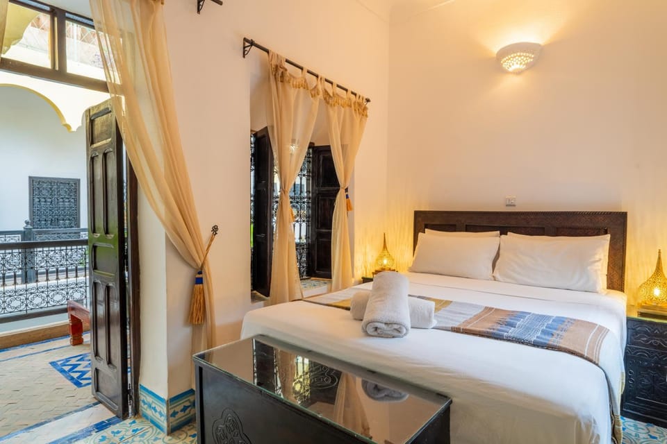 Bed, View (from property/room), Balcony/Terrace, Photo of the whole room, Bedroom