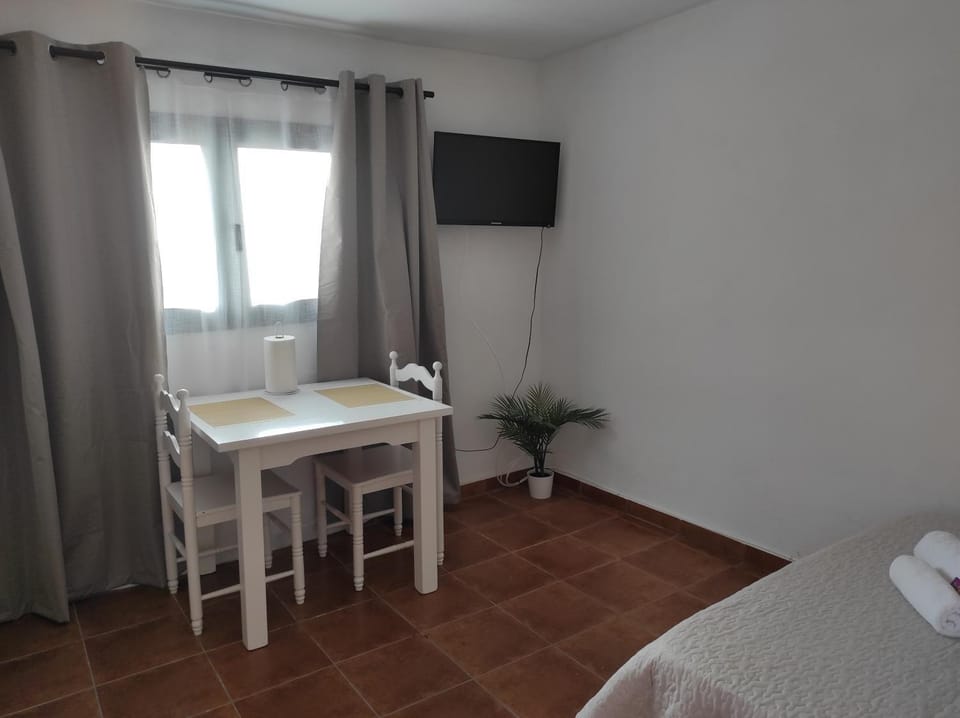 TV and multimedia, Dining area
