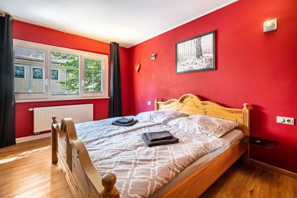 Living room, Bedroom