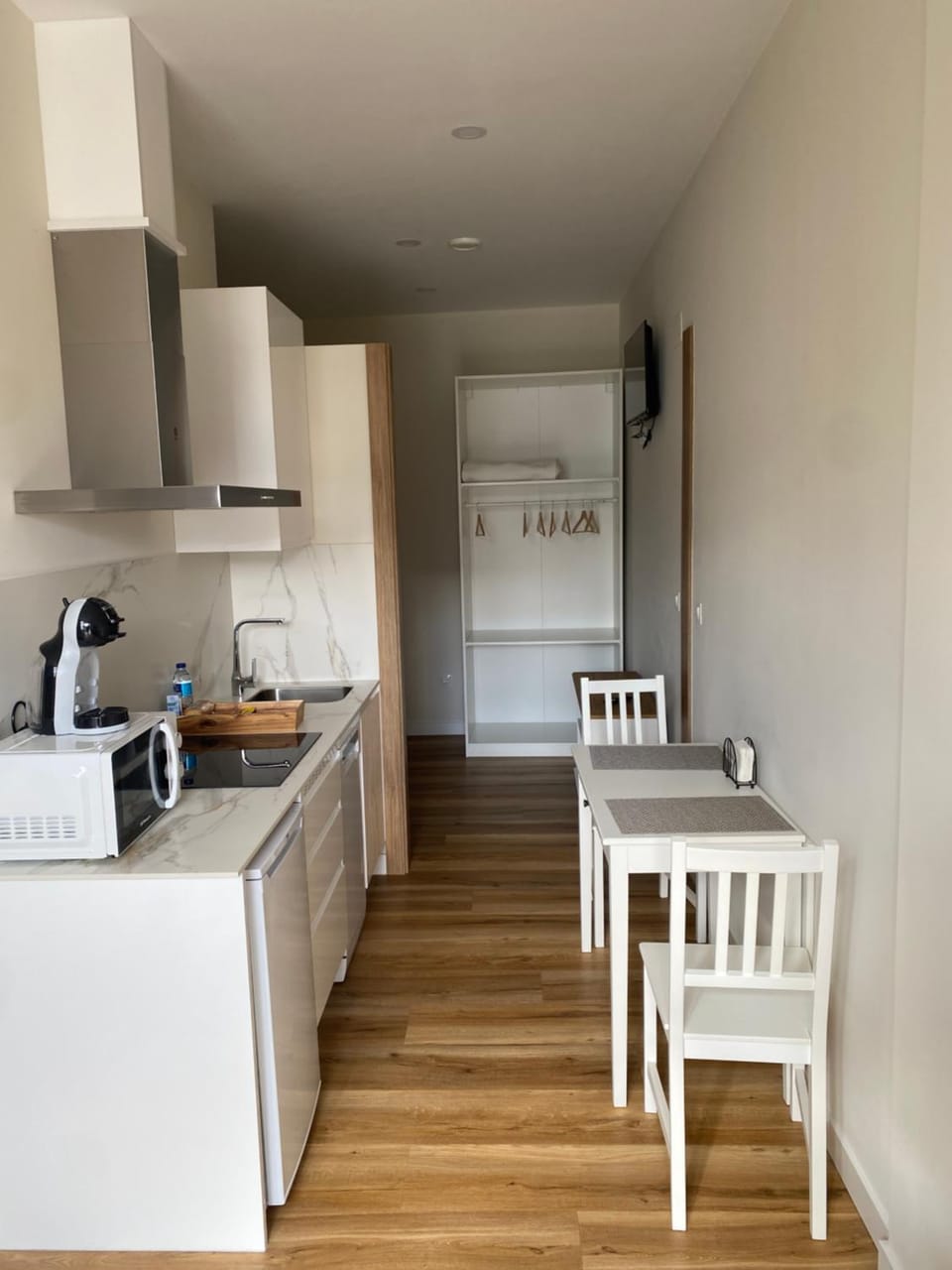 Apartamentos Buenos Aires,en el centro de Ribadeo con vistas a la ría Apartment in Ribadeo