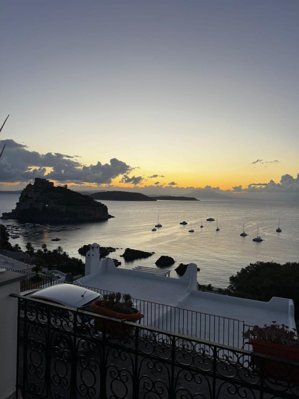 appartamento vista castello Apartment in Ischia