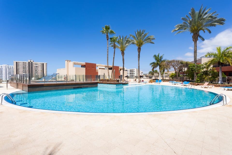 Playa Paraiso 2 - Apartament Apartment in Canary Islands