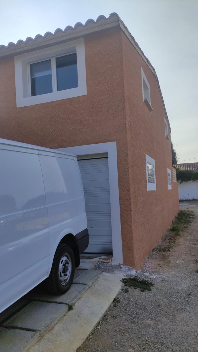Property building, Day, Parking