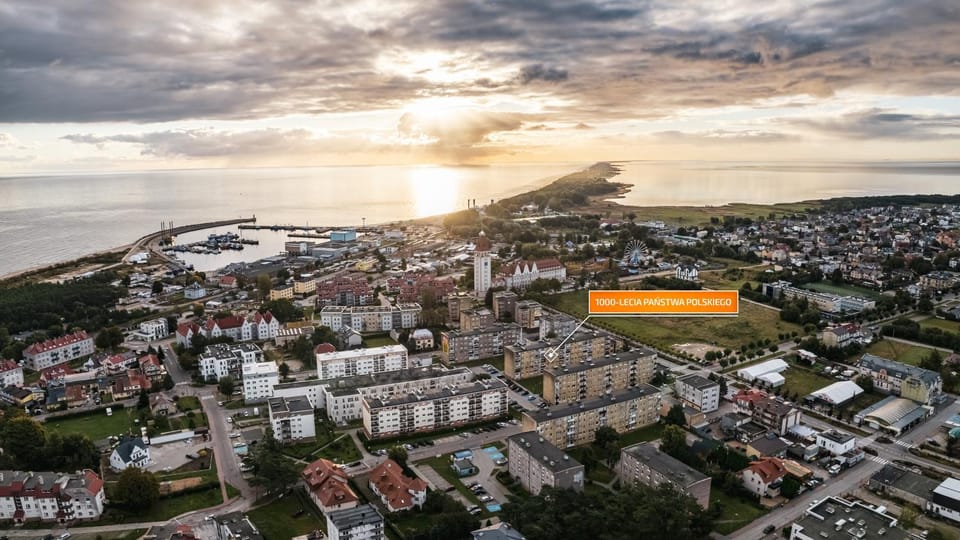 Neighbourhood, Bird's eye view