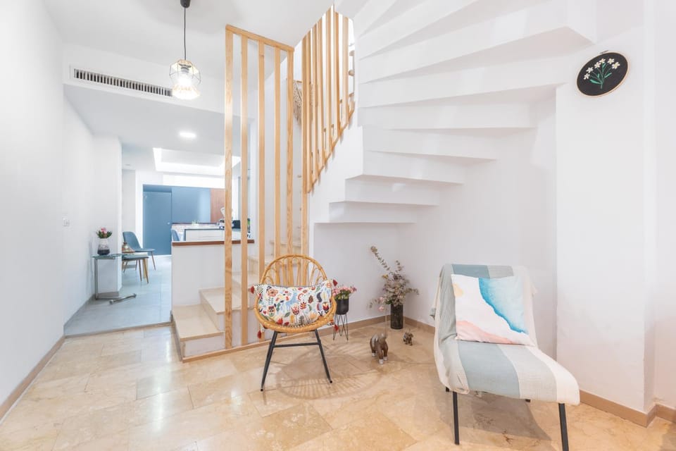 Property building, Living room