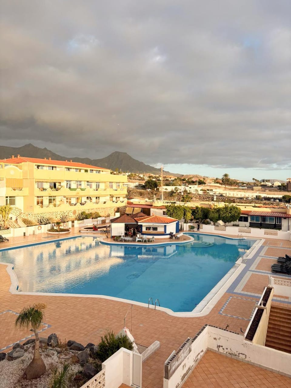 Property building, Mountain view, Swimming pool