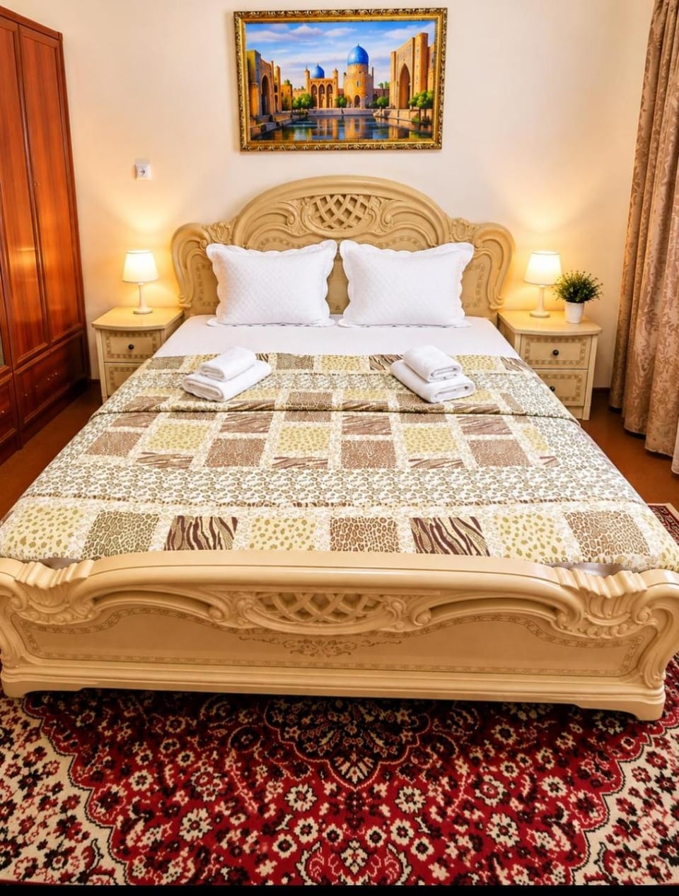 Bed, Photo of the whole room, Bedroom