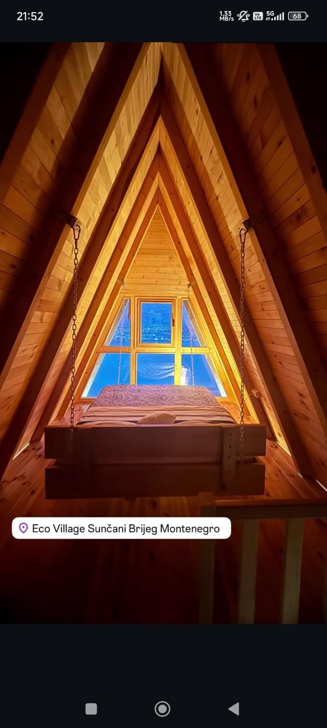 Sunčani Brijeg Eco Village Chalet in Montenegro