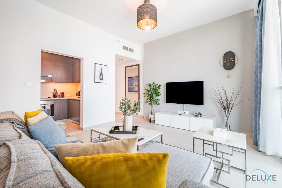 TV and multimedia, Kitchen or kitchenette, Living room