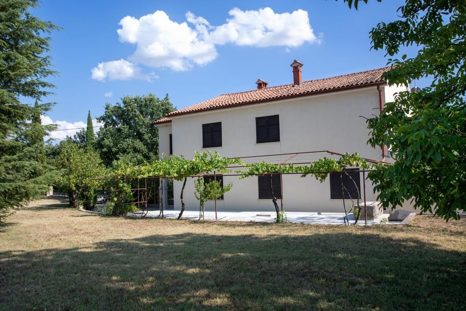 Property building, Garden