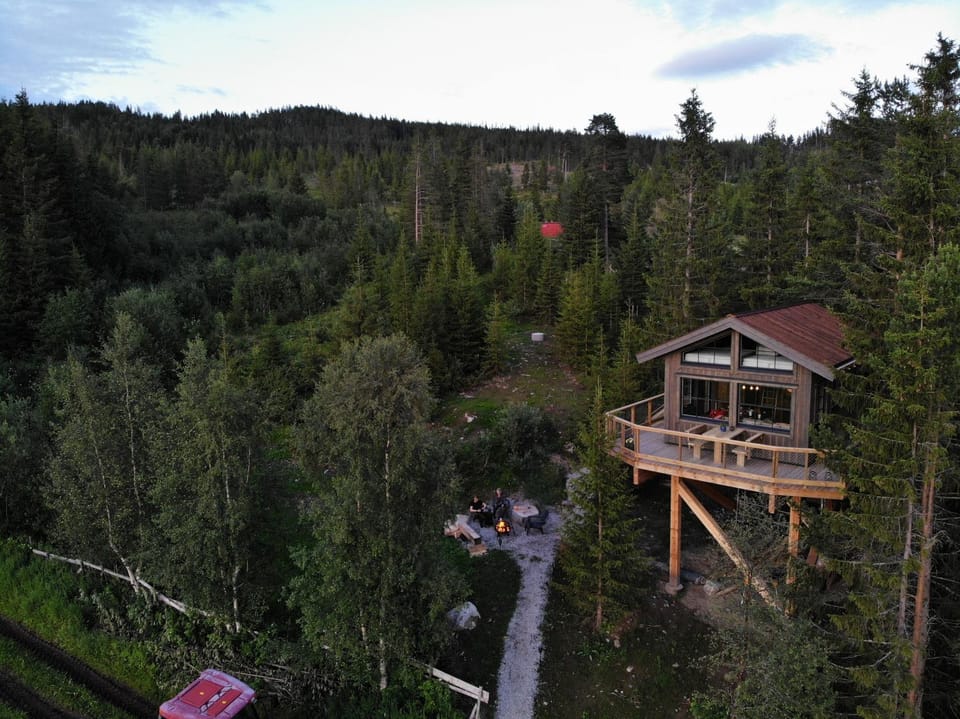 Property building, Bird's eye view