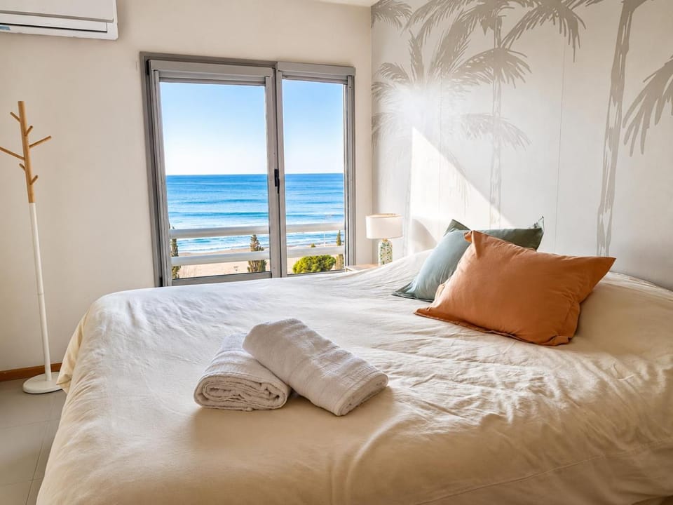 AC suites, vista al mar ! Apartment in Puerto Madryn