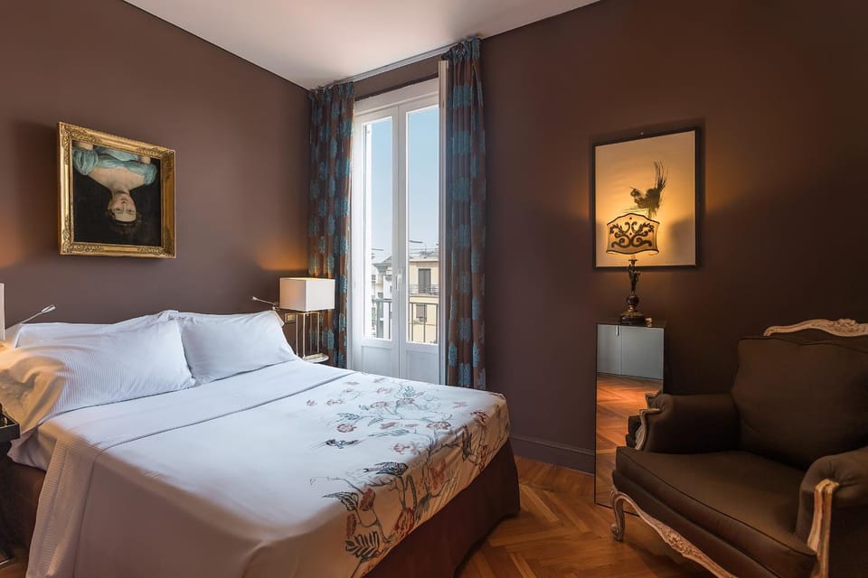 Bed, Other, Photo of the whole room, Decorative detail, Bedroom