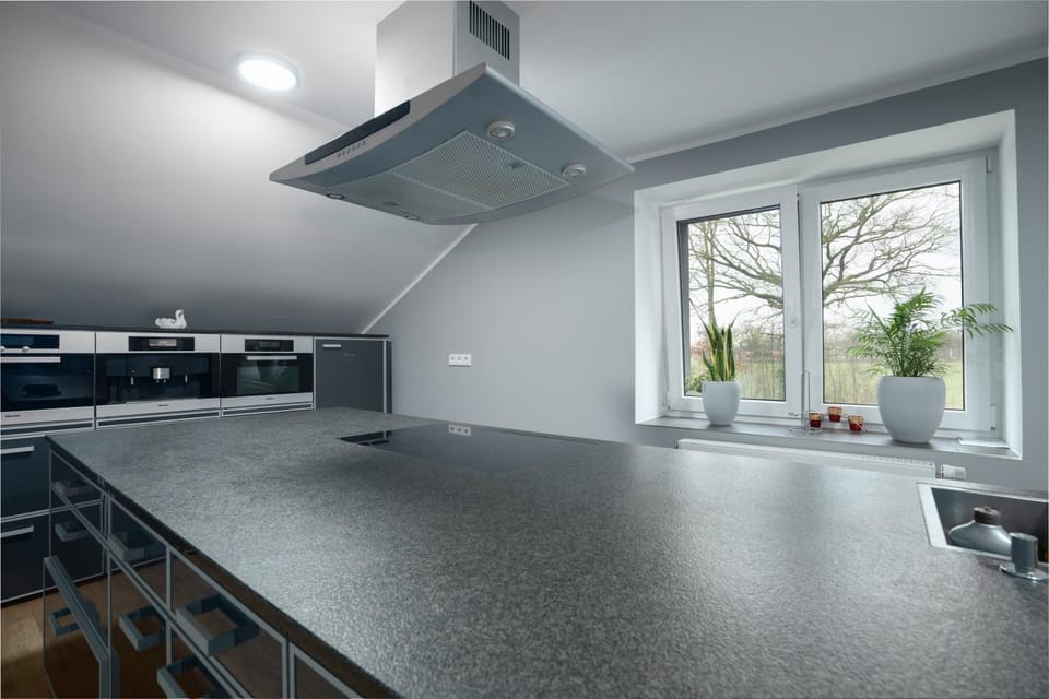Kitchen or kitchenette, Dining area, Communal kitchen, dishwasher, stove, kitchen