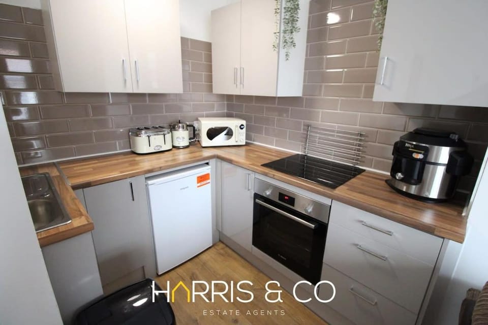 Phoenix Rise Apartment in Wyre District
